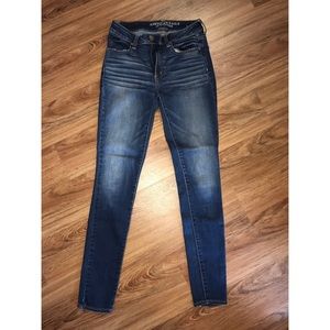American Eagle High Waisted Jeans